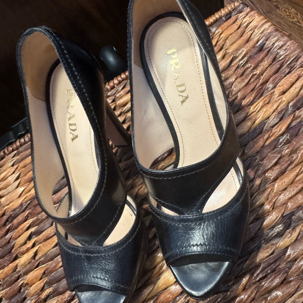 Prada Black Leather Heels - image 3